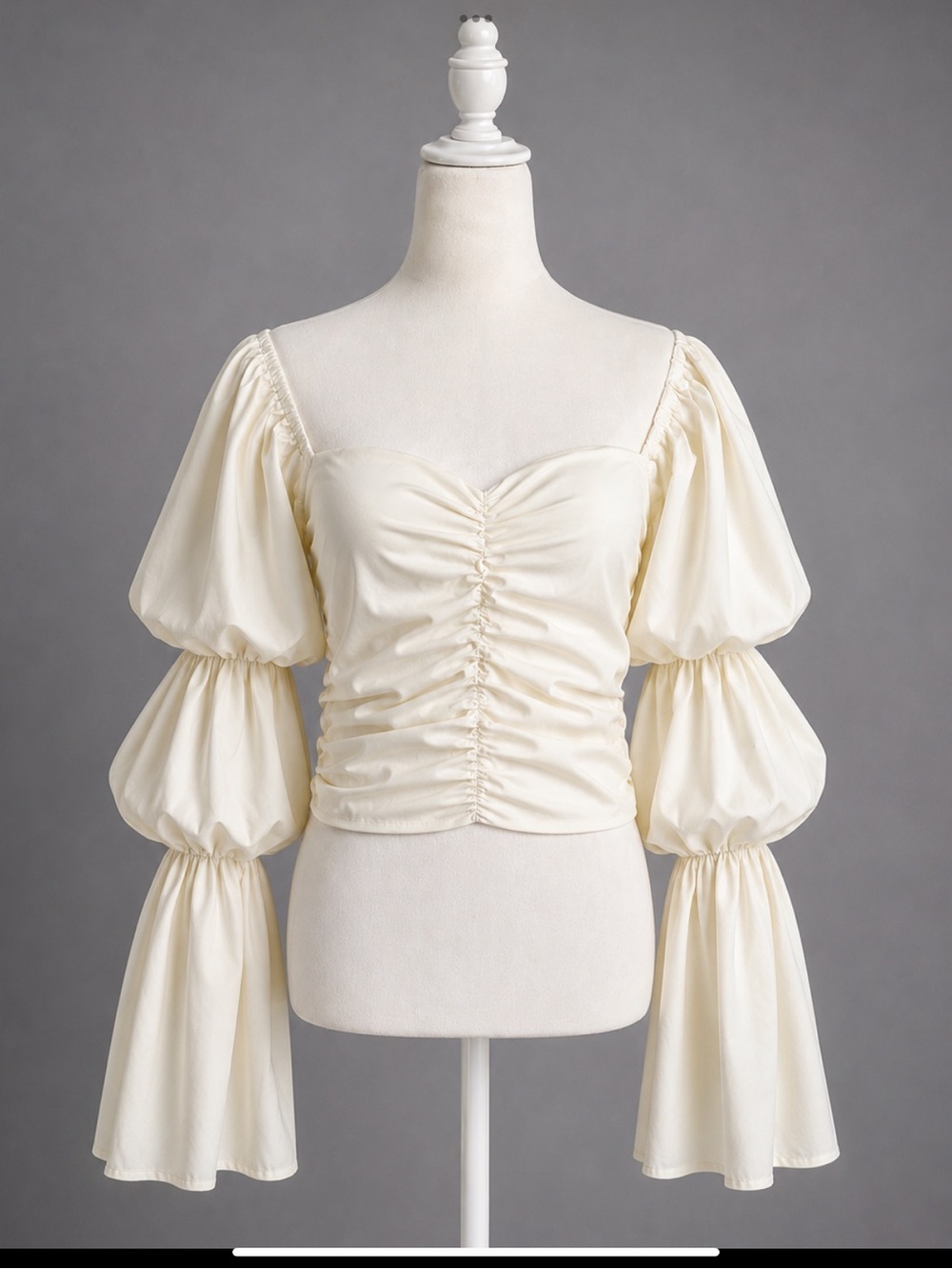 Lizette Collection Ivory Ruched Puff Sleeve Sweetheart Cottagecore Top M